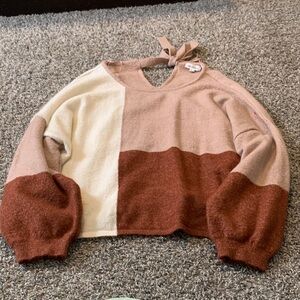 Blu Pepper Women's Colorblock Sweater - Cream and Brown